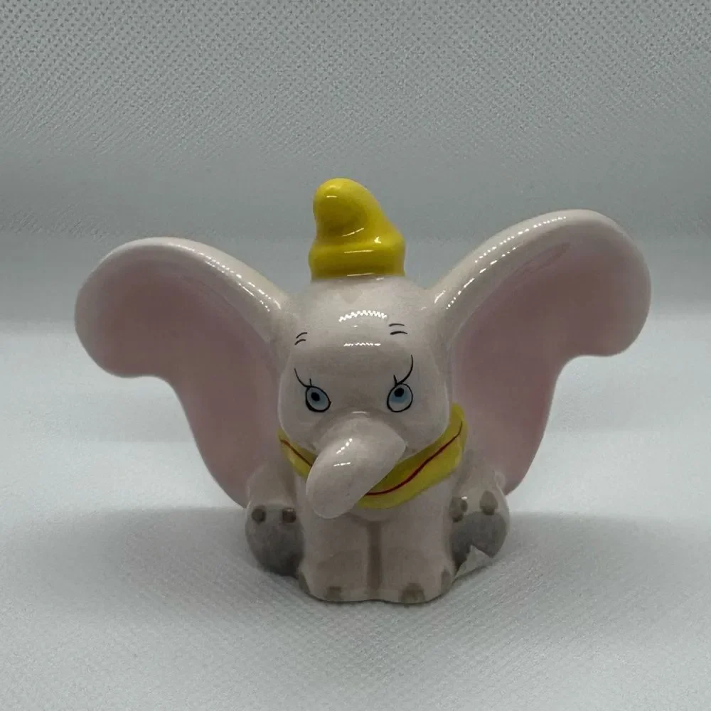 Vintage Disney Ceramic Dumbo the Elephant Collectible Figure approx. 2.5” tall
